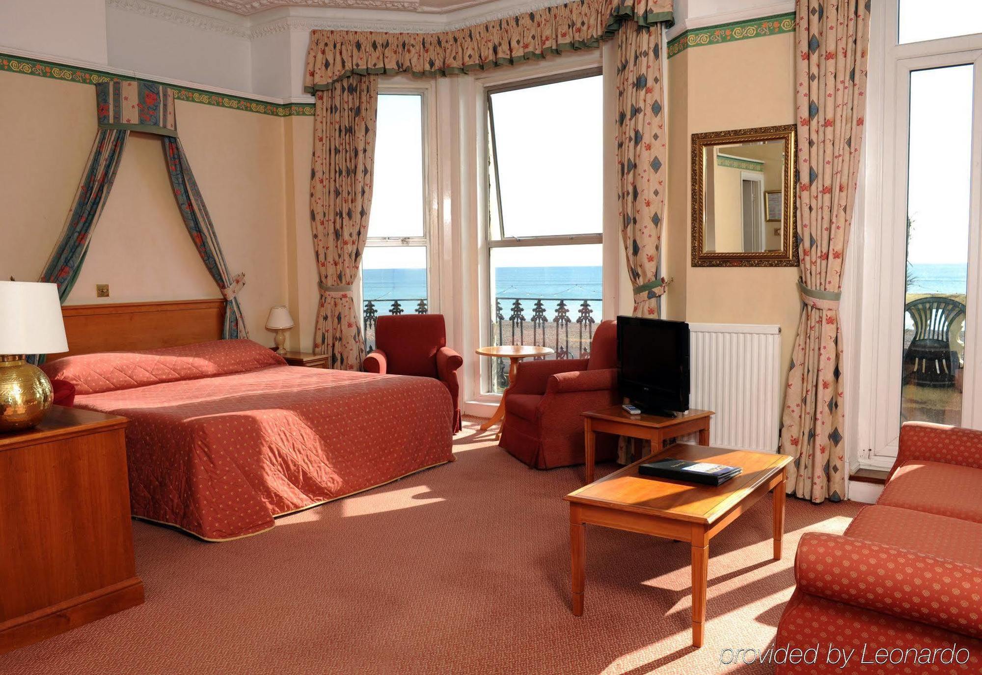The Kingsway Hotel - Уърдинг Стая снимка