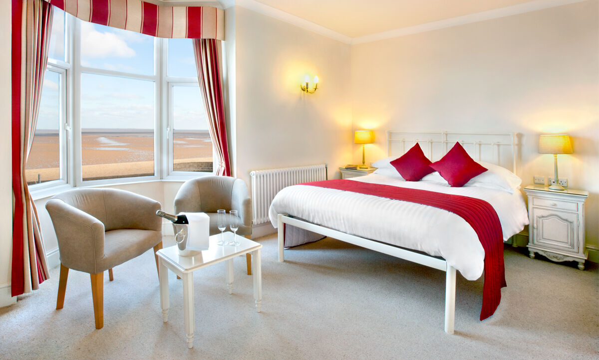 The Kingsway Hotel - Уърдинг Екстериор снимка